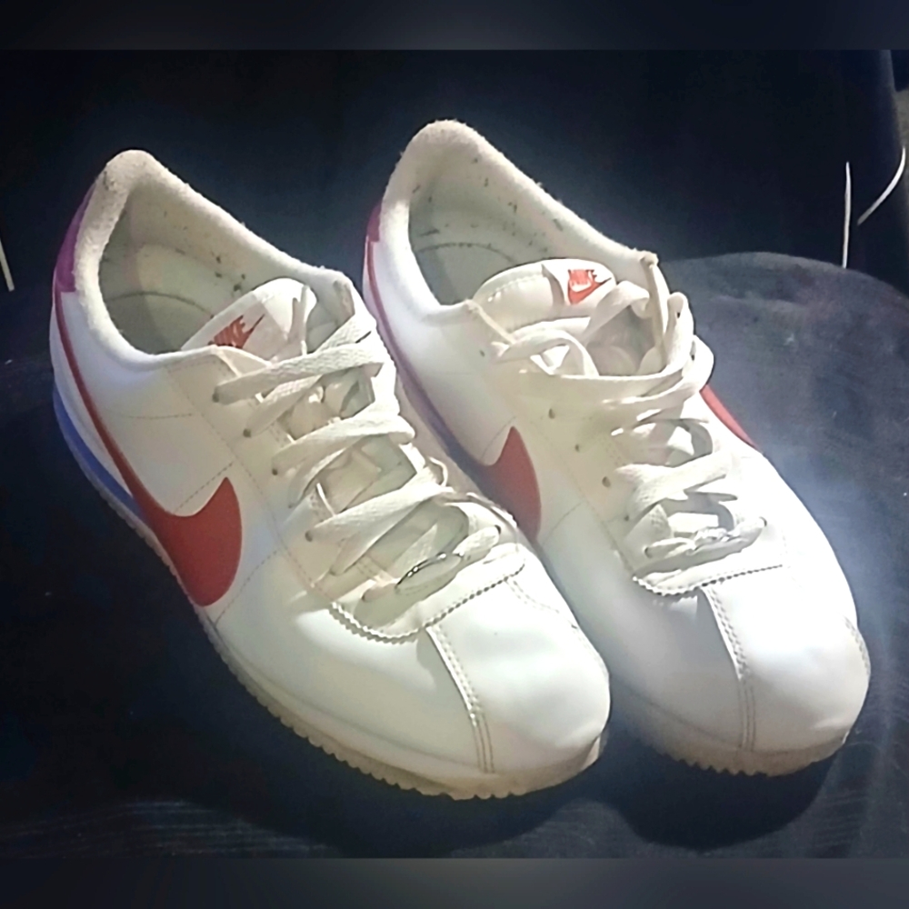 Nike White and Red Athletic Shoes